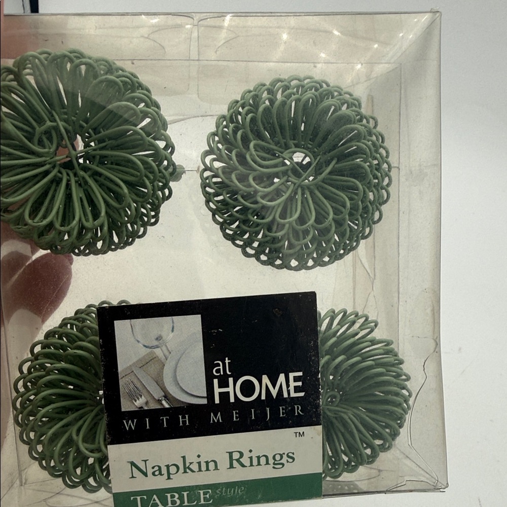 At Home  sage Green metal floral Napkin Rings Set of 4 new